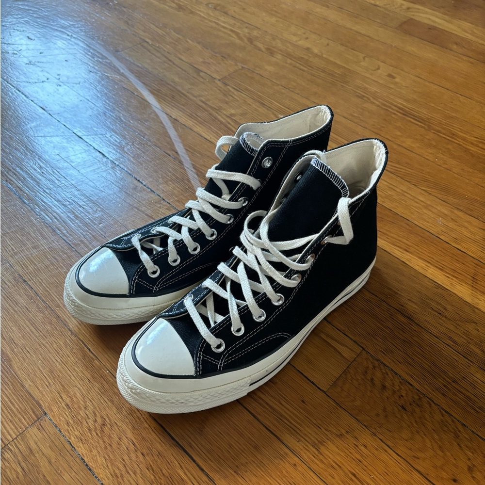 black chuck 70